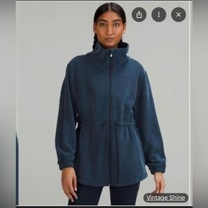 Women's Blue True Navy Softstreme Jacket Cinch Waist Funnel Neck size 12